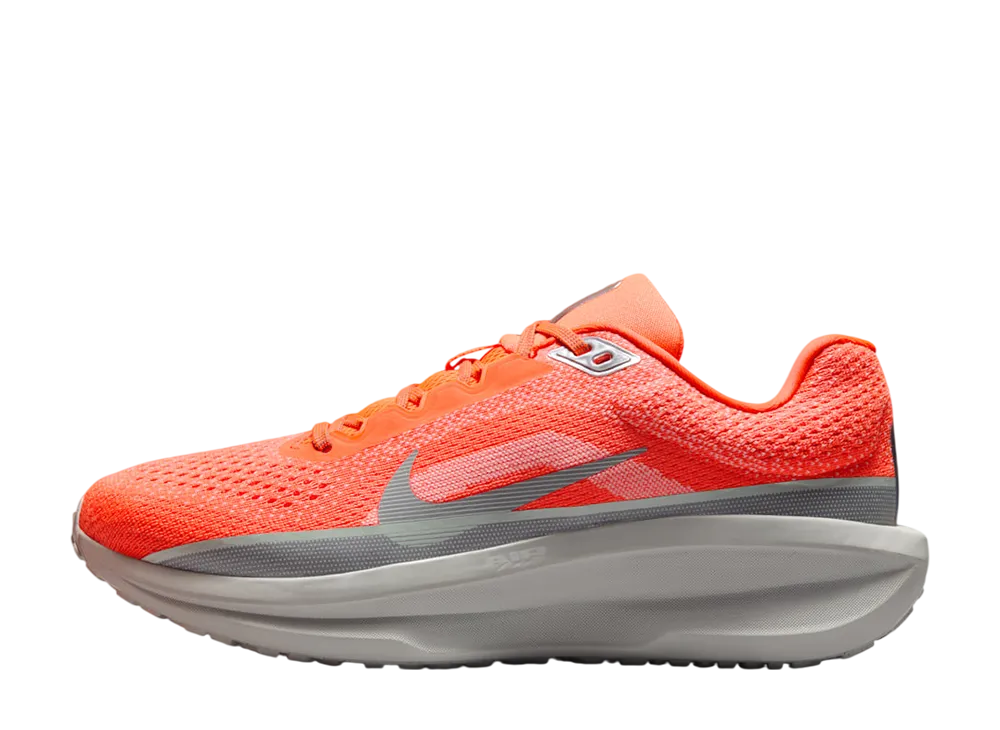 ナイキ ウィメンズ ウィンフロー11 プレミアム "ハイパークリムゾン/リフレクティブシルバー/メタリックシルバー"