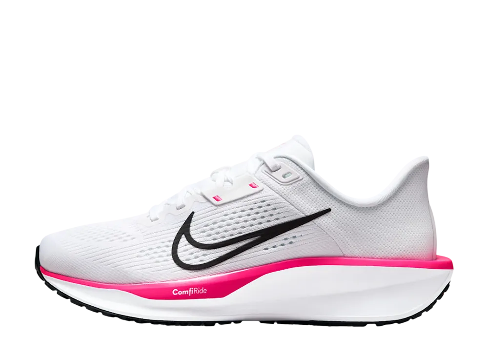 ナイキ ウィメンズ クエスト6 "ホワイト/ハイパーピンク/ブラック"