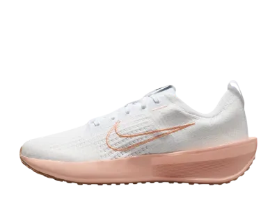 Nike Women's Interact Run "White/Phantom/Washed Coral/Apricot Agate"