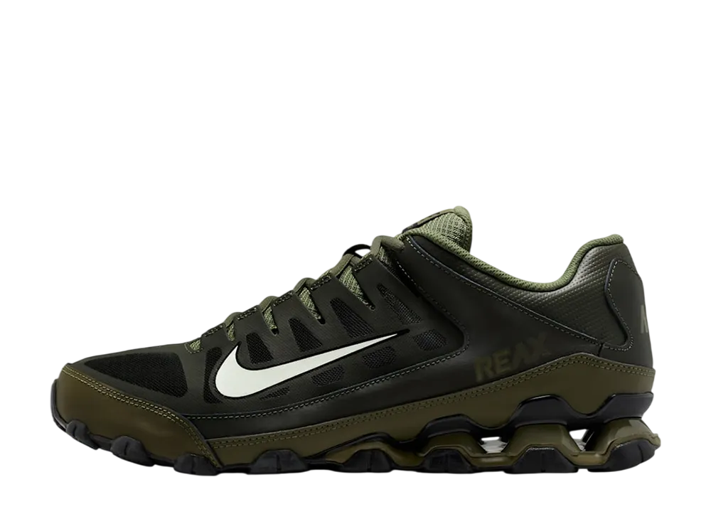 ナイキ リアックス8 TR "セコイア/ミディアムオリーブ"