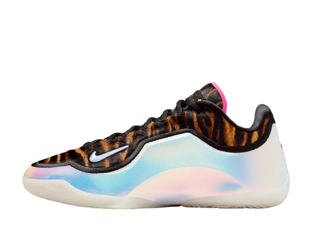 ナイキ レブロン23 "ヒートウェーブ"