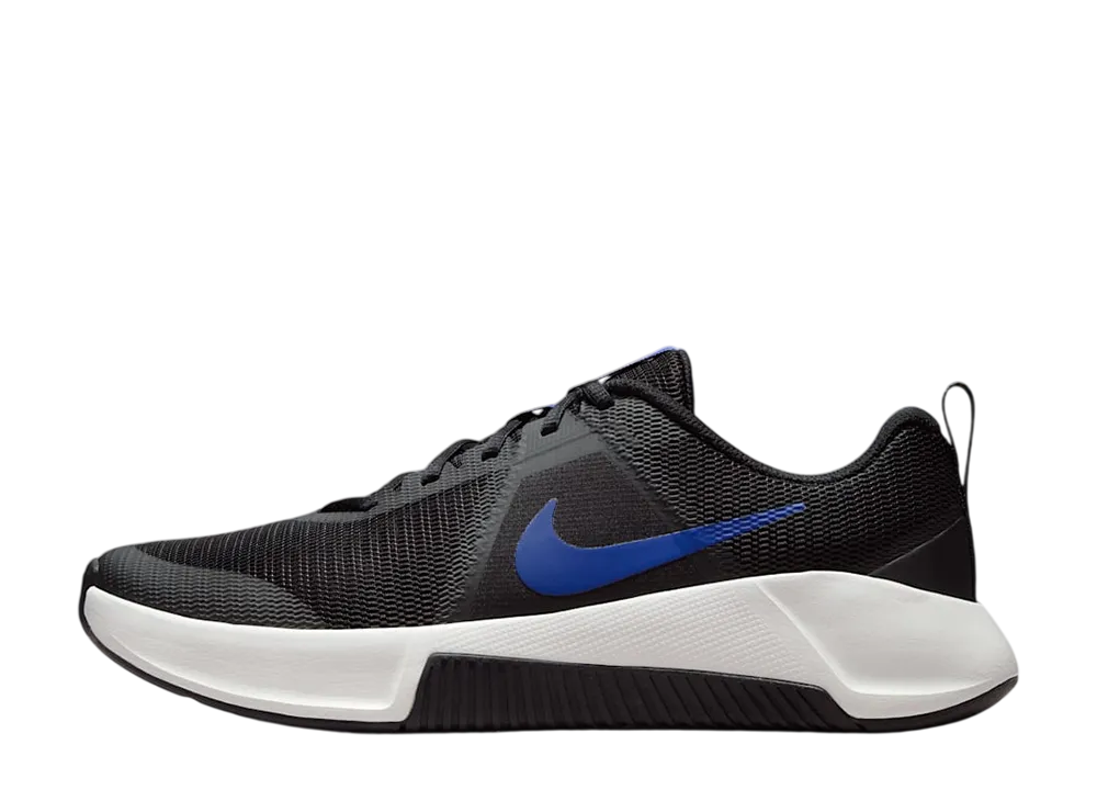 ナイキ MCトレーナー3 "ブラック/フォトブルー/サミットホワイト/ハイパーブルー"