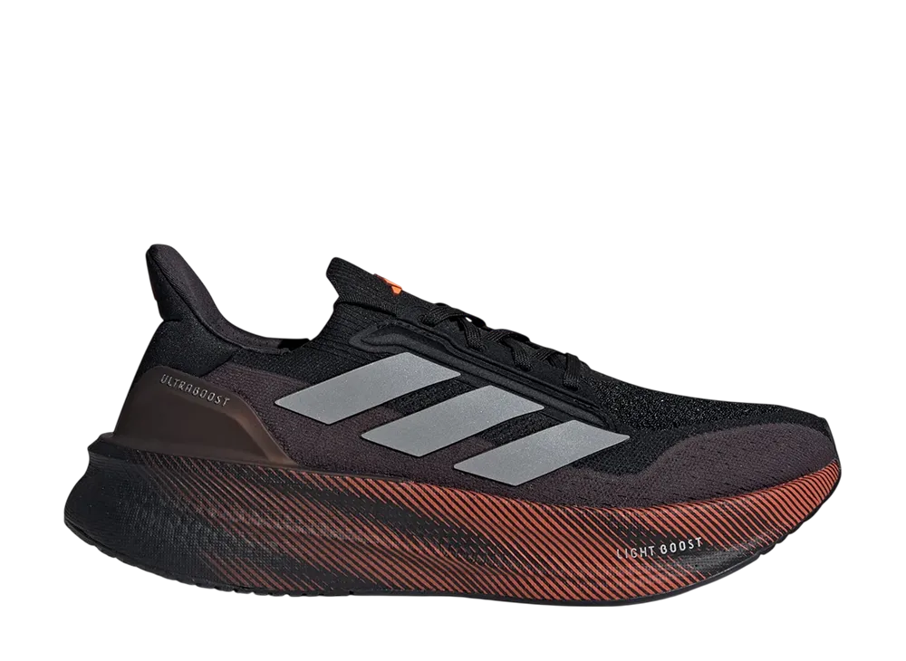 アディダス ウルトラブースト5X "コアブラック/シルバーメタリック/ルシッドオレンジ"