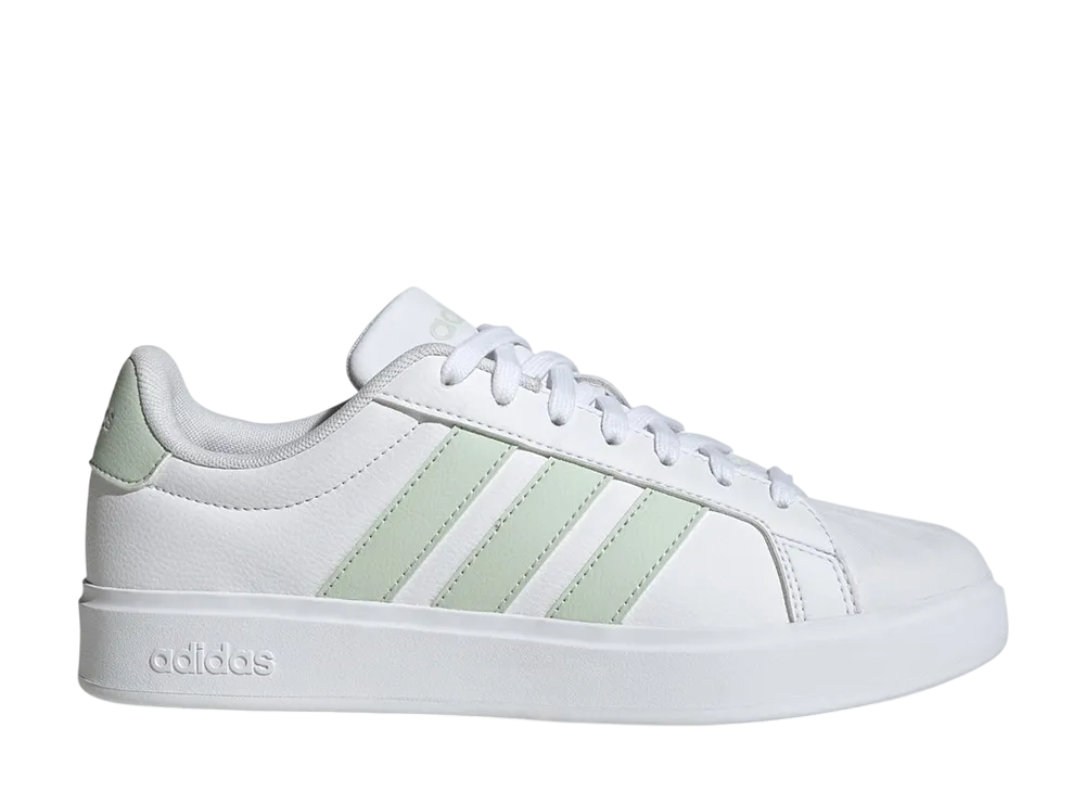 アディダス ウィメンズ ストリートトーク "クラウドホワイト/リネングリーン"