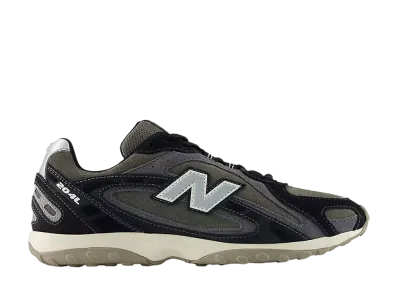 New Balance 204L "Black/Magnet"