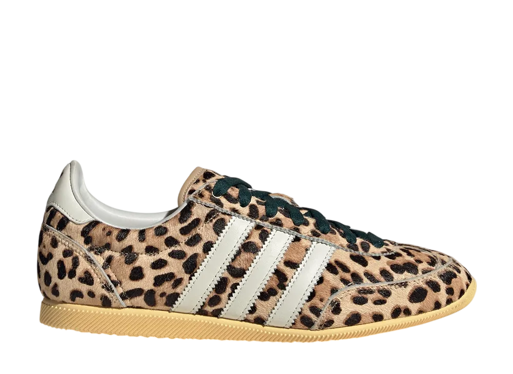 アディダス ウィメンズ ジャパン "レオパード/マジックベージュ"