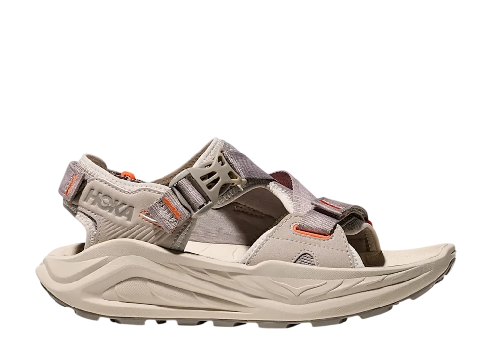 ホカ ウィメンズ インフィニ ハイク TC "パティ/スタッコ"