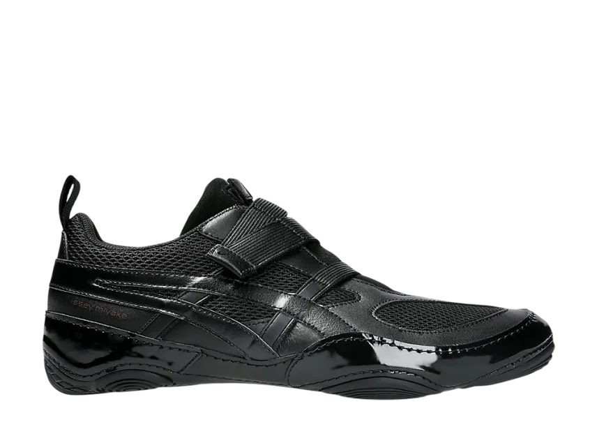 ISSEY MIYAKE × Asics Hyper Taping ISSEY MIYAKE × Asics Hyper Taping