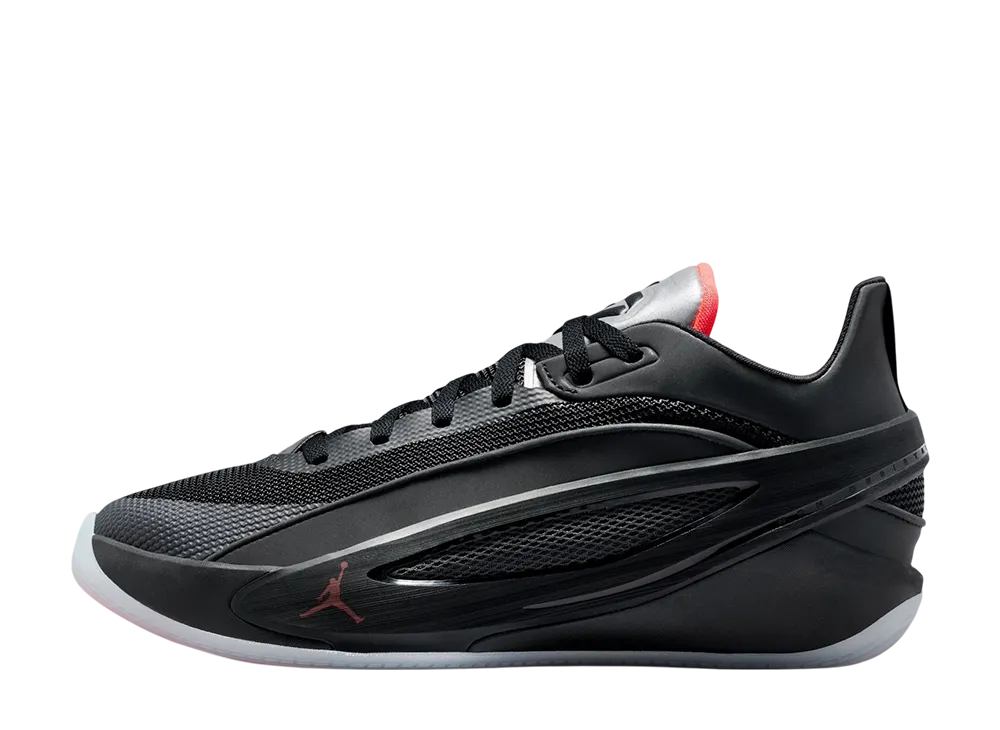 ナイキ ジョーダン ルカ5 "ブレッド"