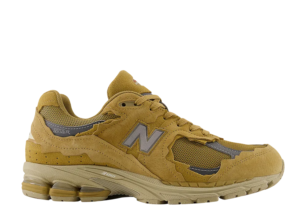 New Balance 2002 "Stucco/Castlerock"