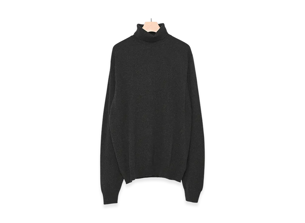 COMOLI Scott & Charters Exclusive Turtleneck Knit "Charcoal"