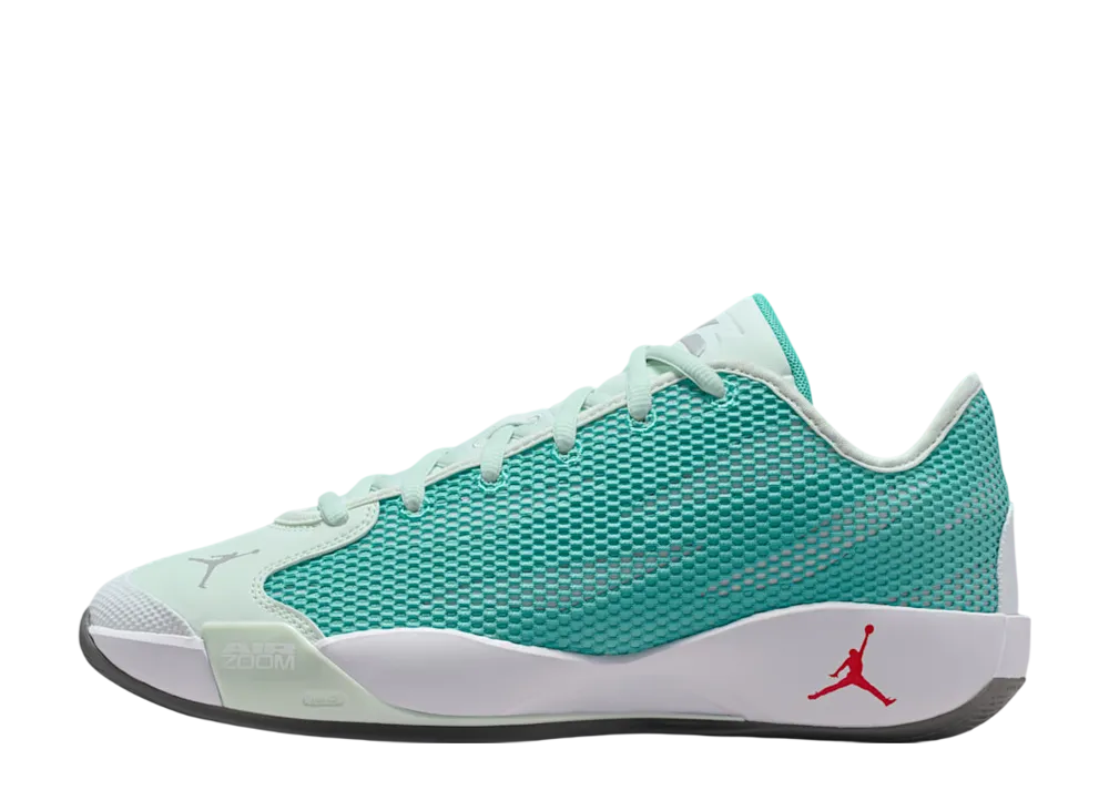 ナイキ ジョーダン ルカ77 "ラブレター" (IF1611-300/IF1610-300)