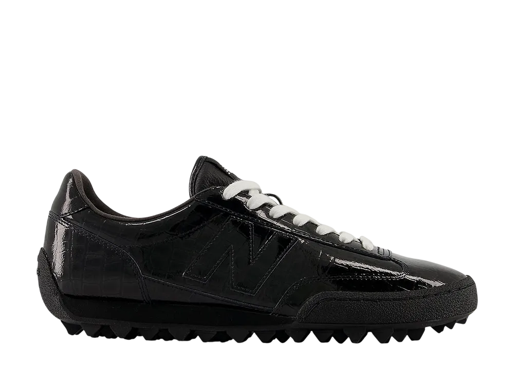 ニューバランス ゲイター クロコパック "ブラック"