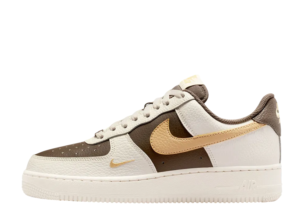 ナイキ ウィメンズ エアフォース1 ロー "ファントム"