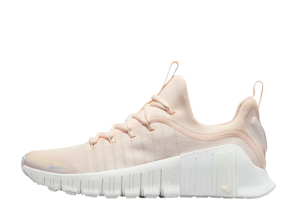 ナイキ ウィメンズ フリー メトコン6 "チョーク/サミットホワイト"