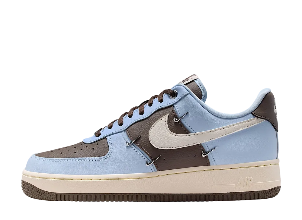 ナイキ ウィメンズ エアフォース1 ロー '07 LX "ミネラルグレー/パウダーホワイト/ハイドロジェンブルー"