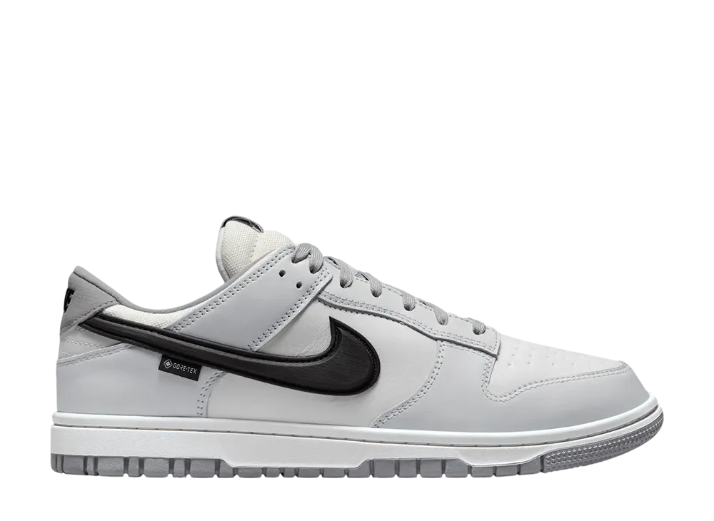 ナイキ ダンク ロー ゴアテックス "ホワイト/ブラック"
