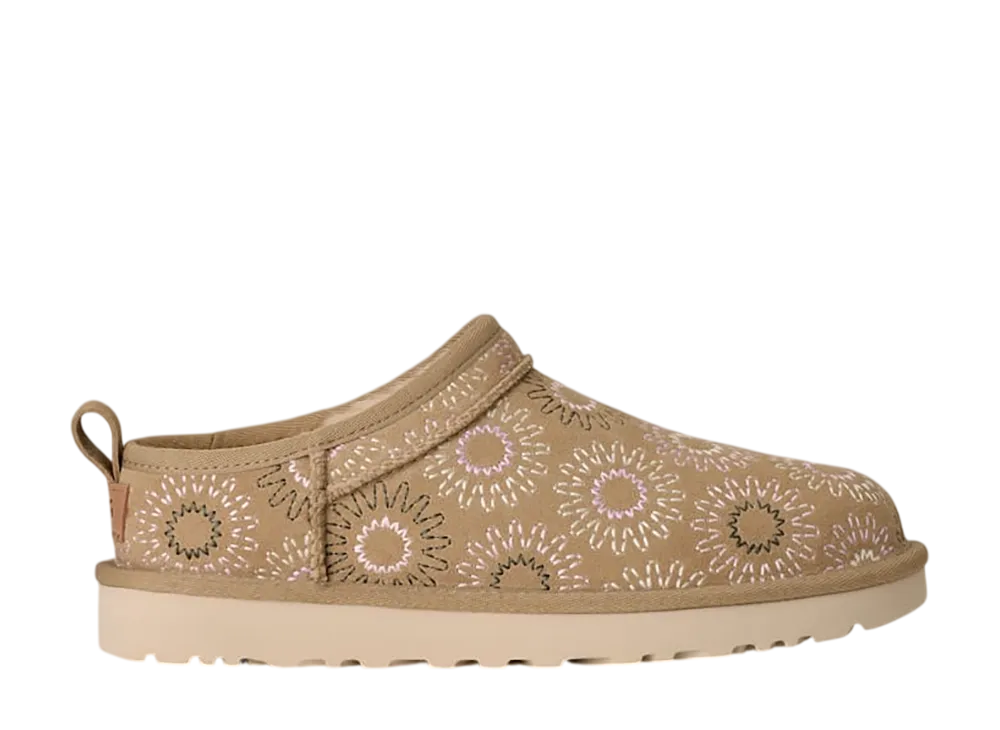 アグ ウィメンズ クラシック マイクロ サン スティッチ "マスタードシード"