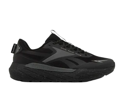 Reebok Base Trail Low "Black"