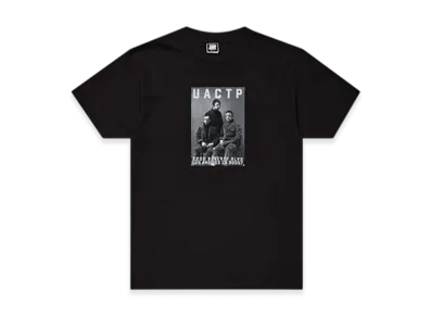 UNDEFEATED UACTP Portrait S/S Tee "Black"