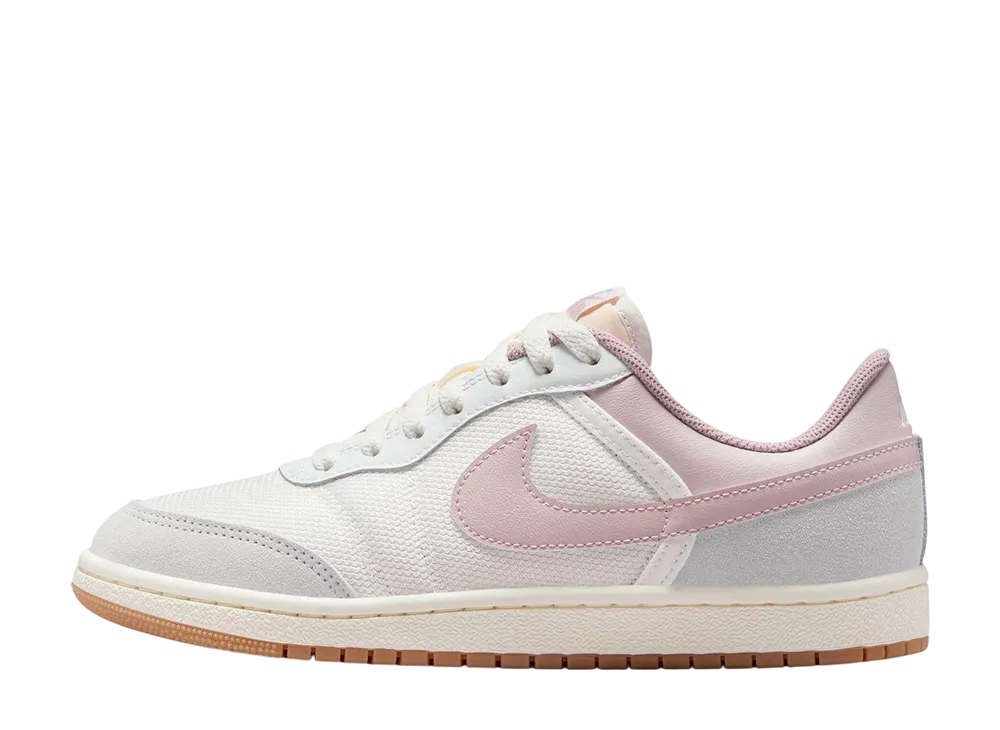 ナイキ ウィメンズ エアジョーダン スカイライン ロー "サミットホワイト/ピンク"