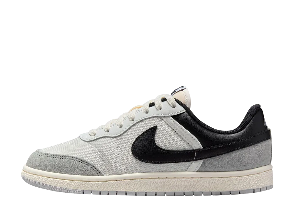 ナイキ ウィメンズ エアジョーダン スカイライン ロー "サミットホワイト/ブラック"