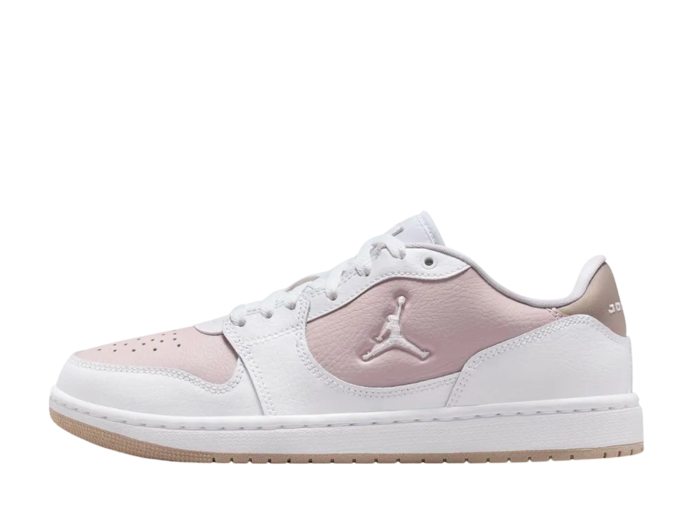 ナイキ ウィメンズ ジョーダン コート コネクト ロー "ホワイト/ピンク"