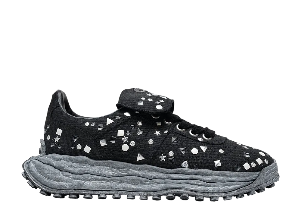 メゾンミハラヤスヒロ スコット オリジナルソール エンブリッシュド キャンバスローカットスニーカー "ブラック/ブラック" (A16FW709)