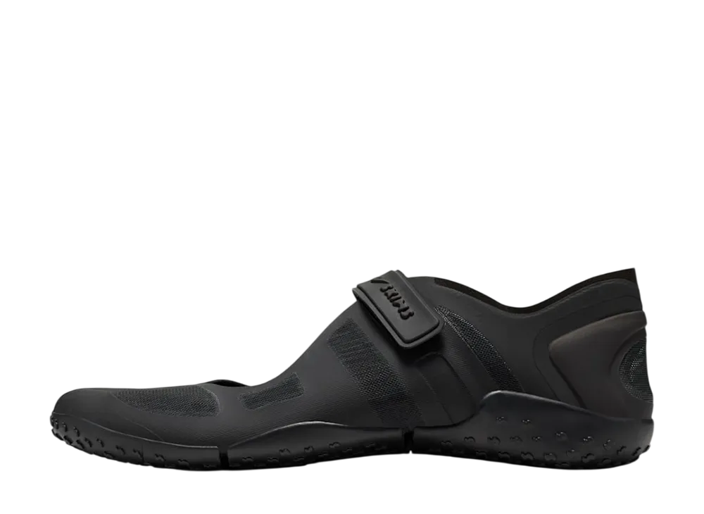 スキムズ × ナイキ ウィメンズ リフト メッシュ "ブラック"