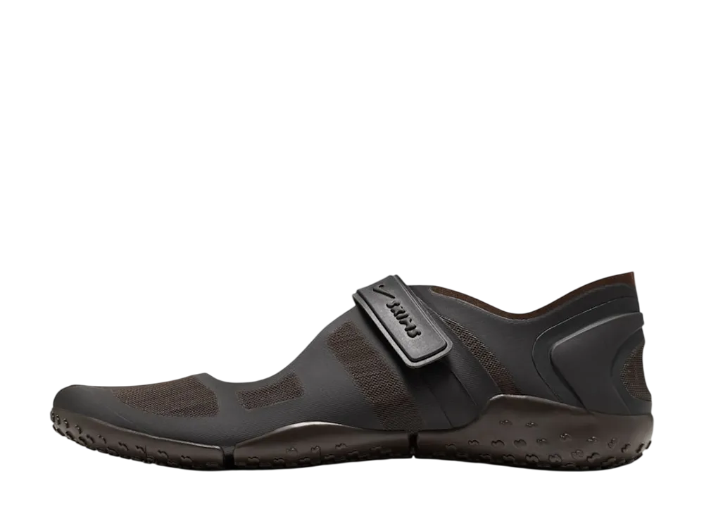 スキムズ × ナイキ ウィメンズ リフト メッシュ "ベルベットブラウン"