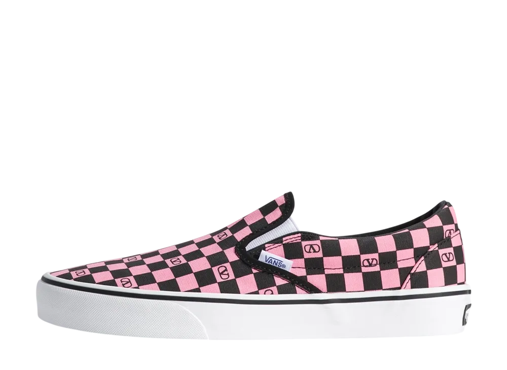 ヴァレンティノ ガラヴァーニ × バンズ クラシック スリッポン "ピンクチェッカーボード"