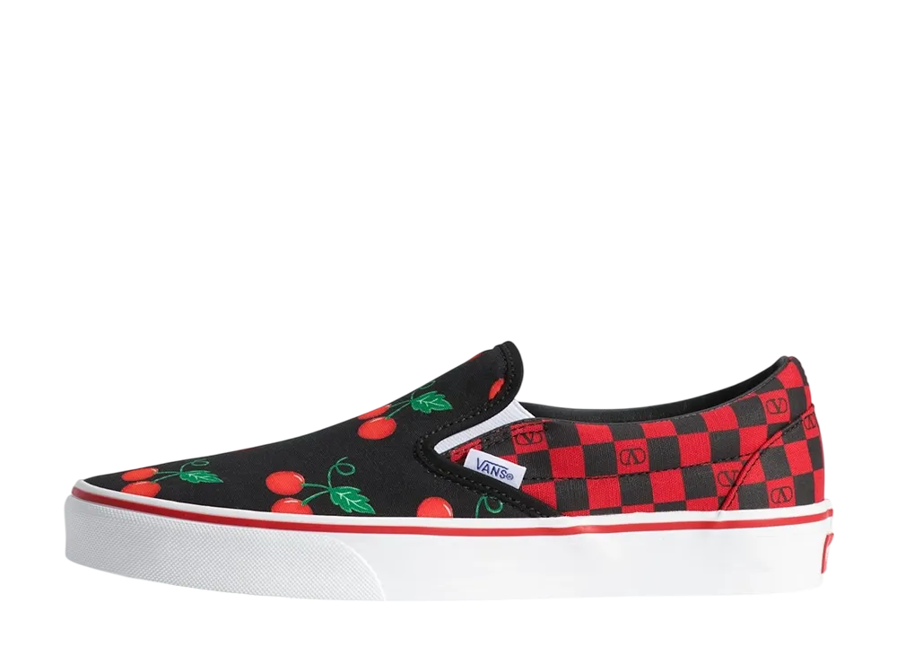 ヴァレンティノ ガラヴァーニ × バンズ クラシック スリッポン "レッド"