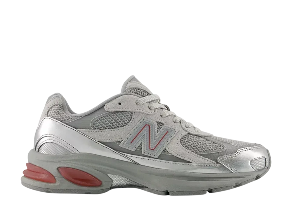 ニューバランス 2010 "メタリックシルバー"