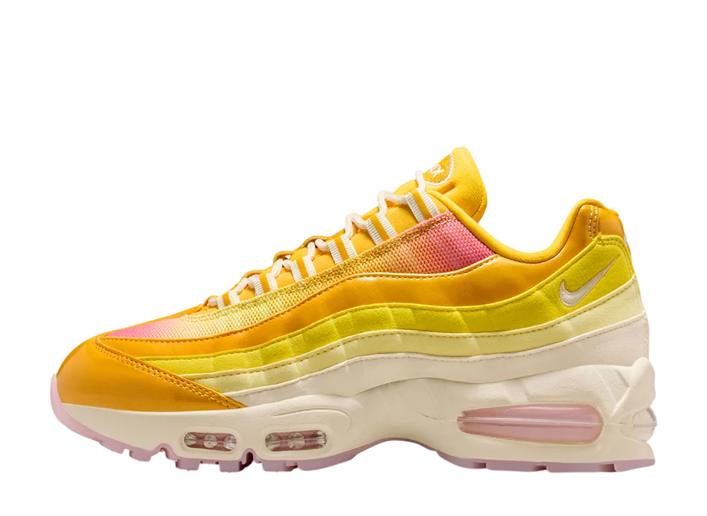 ナイキ ウィメンズ エアマックス95 "ユニバーシティゴールド"