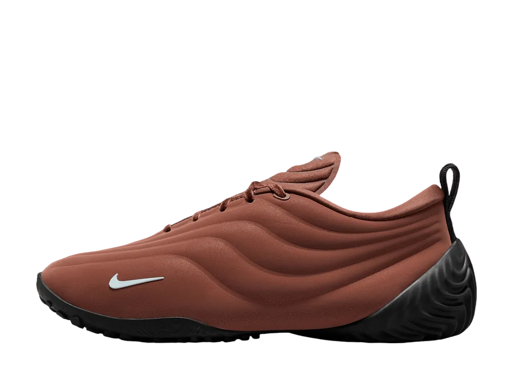 ナイキ ウィメンズ アストラ ウルトラ "ファウナブラウン/ブラック"