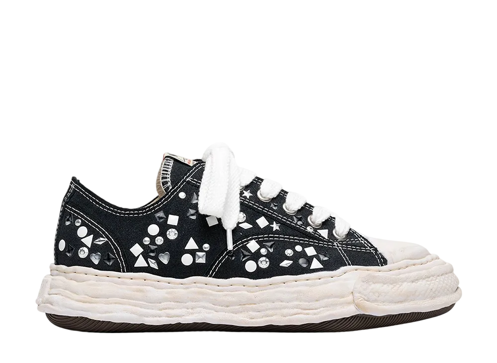 メゾンミハラヤスヒロ ピーターソン23 オリジナルソール エンブリッシュド キャンバスローカットスニーカー "ブラック" (A16FW724)