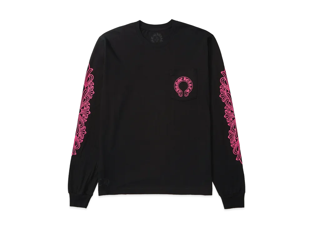 クロムハーツ ホースシュー フローラルクロス ピンクロゴ L/S ポケット クロムハーツ ホースシュー フローラルクロス ピンクロゴ L/S ポケット
