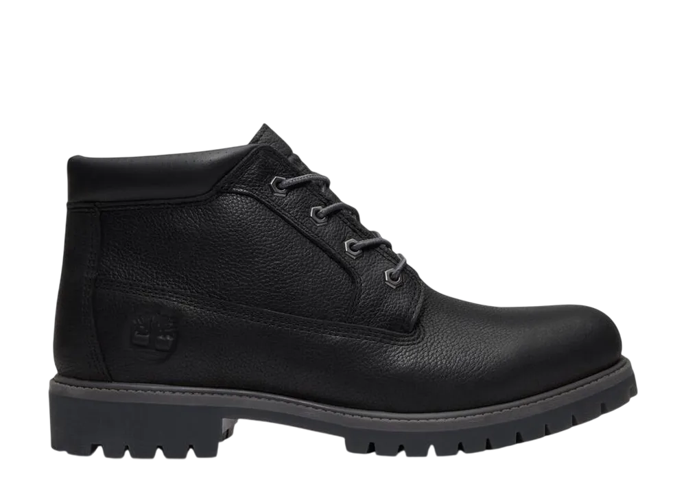 ティンバーランド プレミアム ウォータープルーフ チャッカ ブーツ "ブラックアウト"