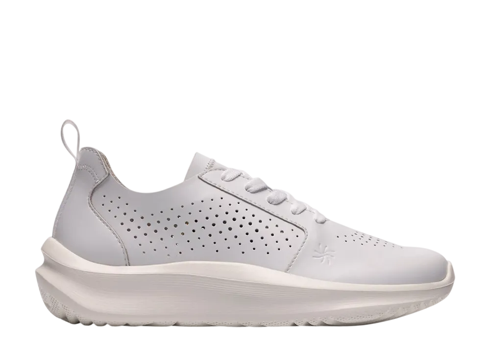 クラークス ウィメンズ ソルヴァーナスタイル "ホワイトレザー"