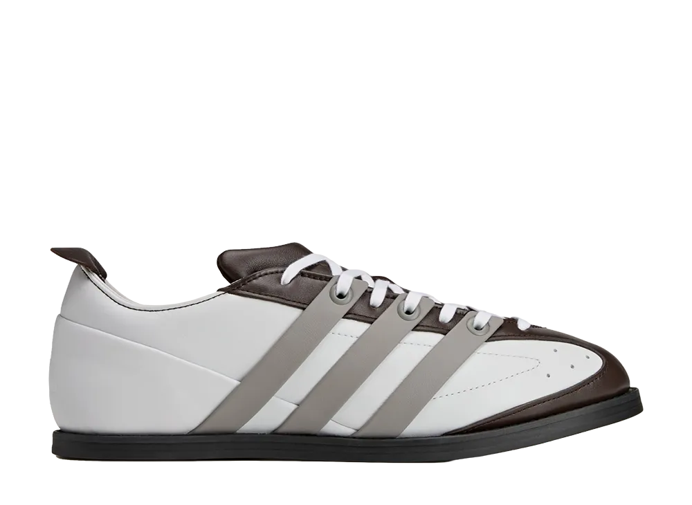 エンタイア スタジオ × アディダス エース "チョーキーブラウン"