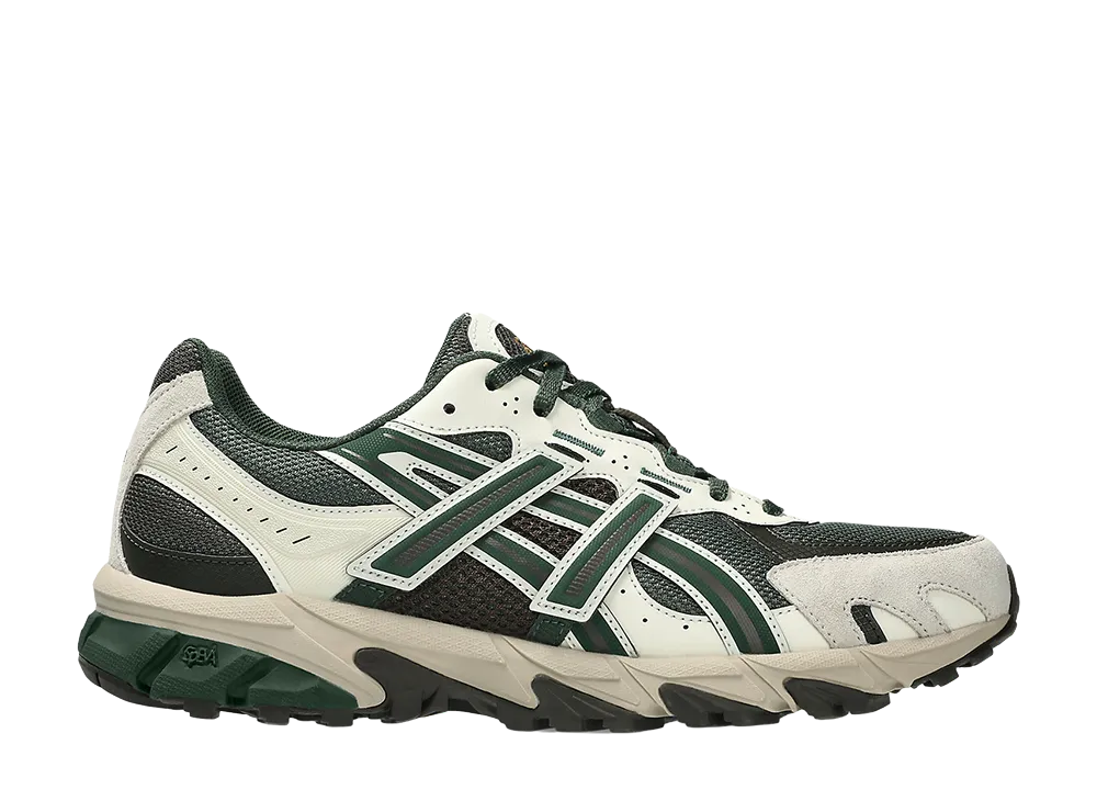 アシックス ゲルソノマ TR62 "フォレストナイト/クリーム"