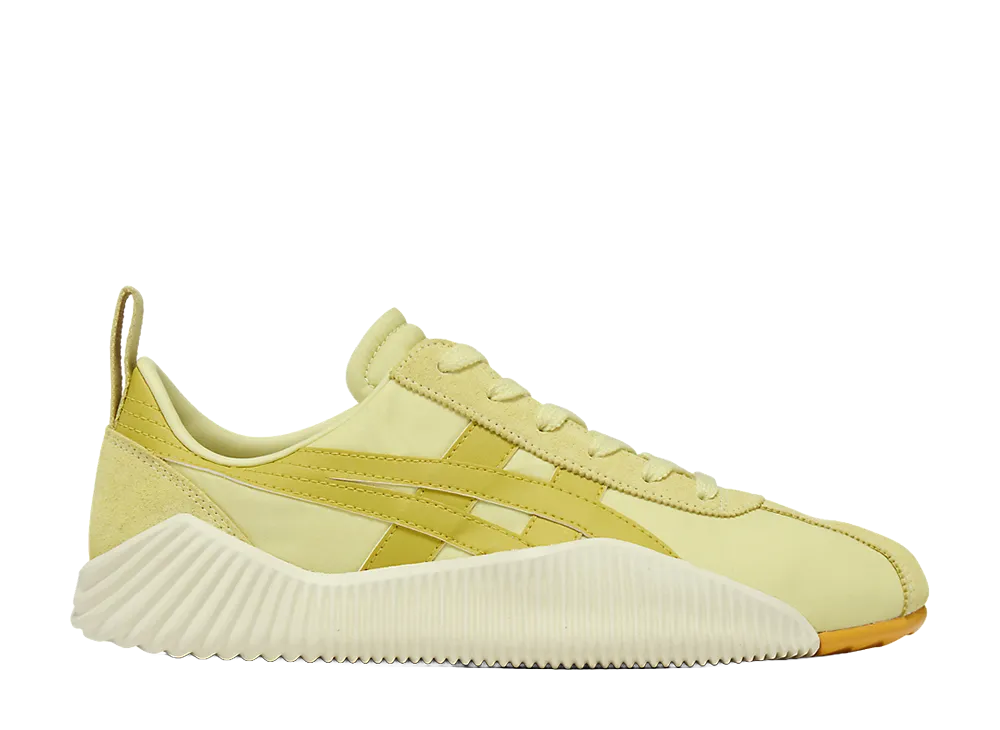 Onitsuka Tiger Acromount "Wheat Yellow/Mustard"