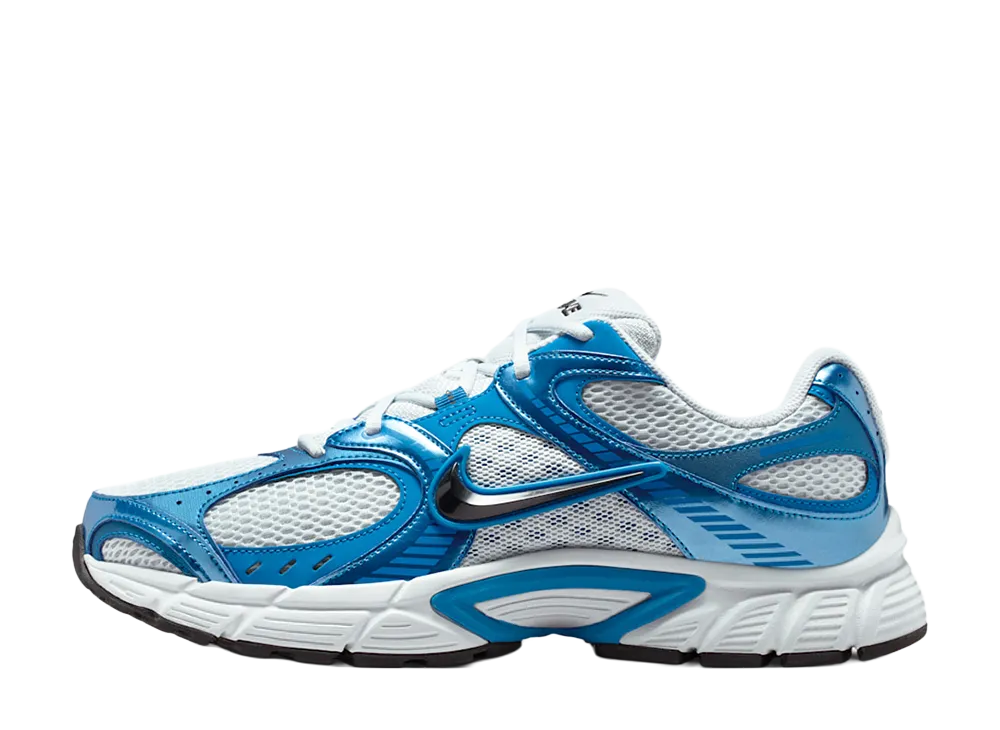 ナイキ V5 ランナー "ピュアプラチナ/ブリリアントブルー"