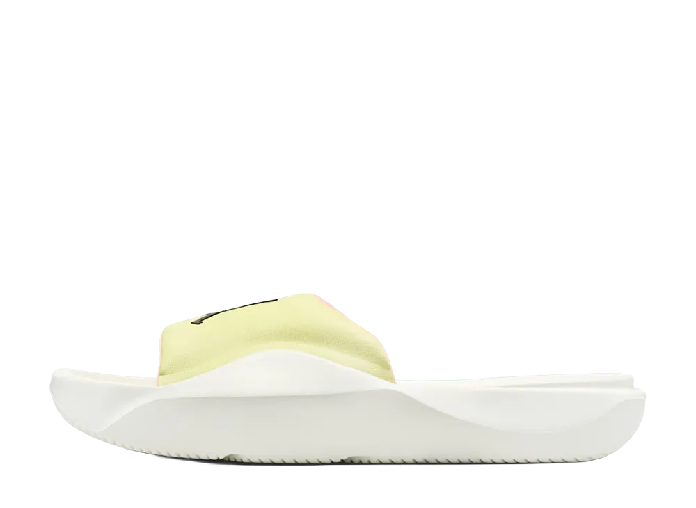 ナイキ ジョーダン フランチャイズ スライド "ルミナスグリーン/セイル"