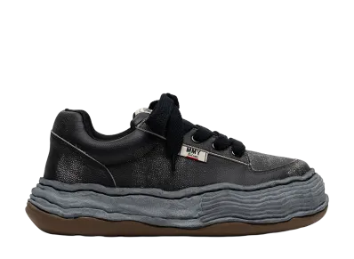 Maison MIHARA YASUHIRO OLIVER OG Sole Shrink Leather Low-top Sneaker "Black/Black"