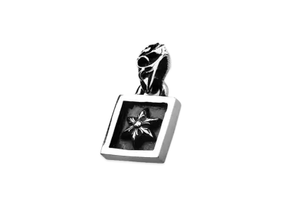 Chrome Hearts Frame Doster Charm "Silver"