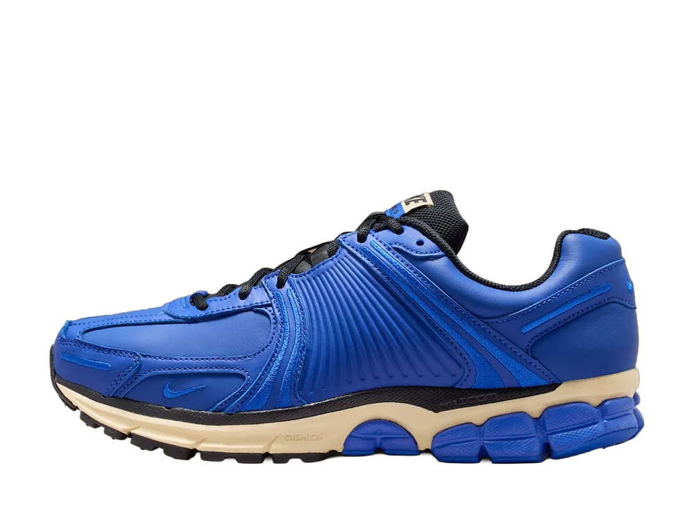 ナイキ ズーム ボメロ5 "ハイパーロイヤル"