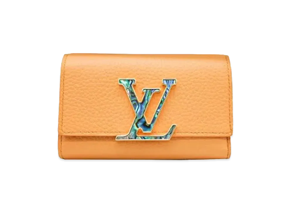 Louis Vuitton Portefeuille Capucines Compact "Saffron"