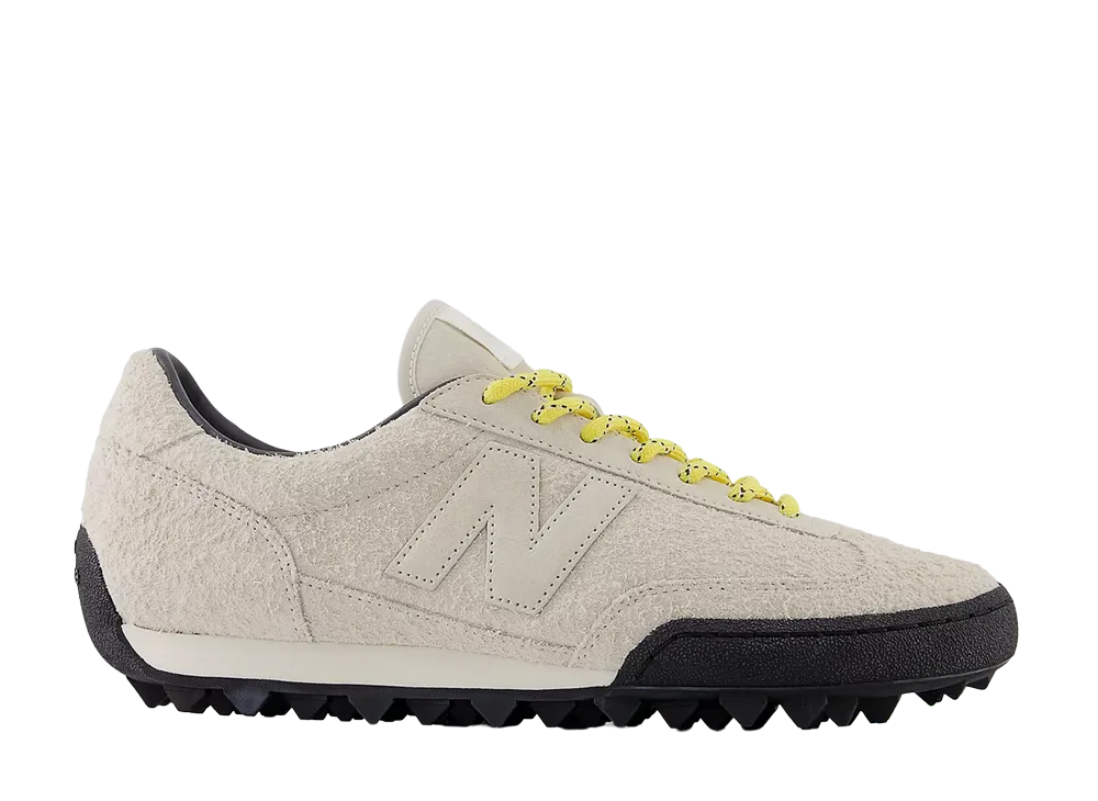 ニューバランス ゲイター "オフホワイト"