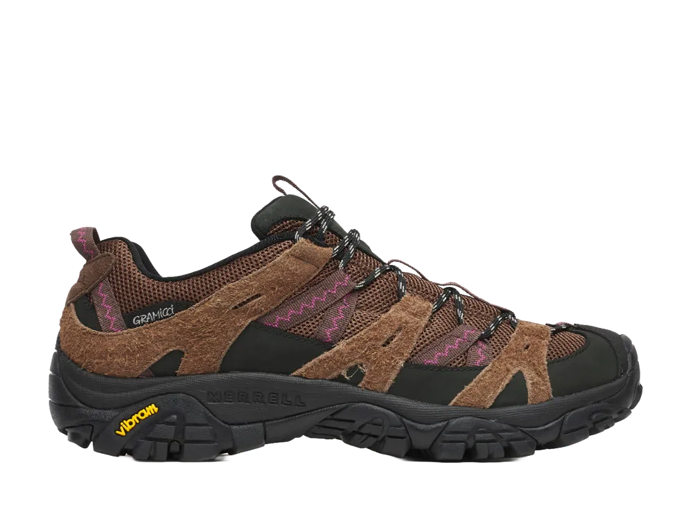 Gramicci x MERRELL Moab 2 Siren "Dark Earth"